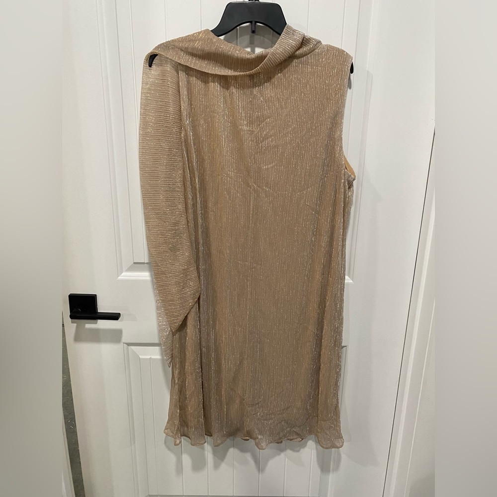 Ladies dress champagne colored with sparkles